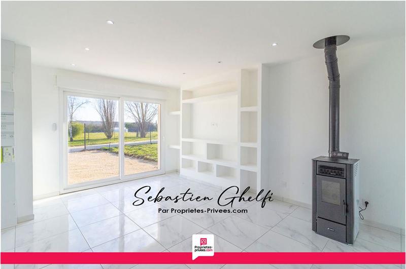 Maison - 93 m² - 5 pièces