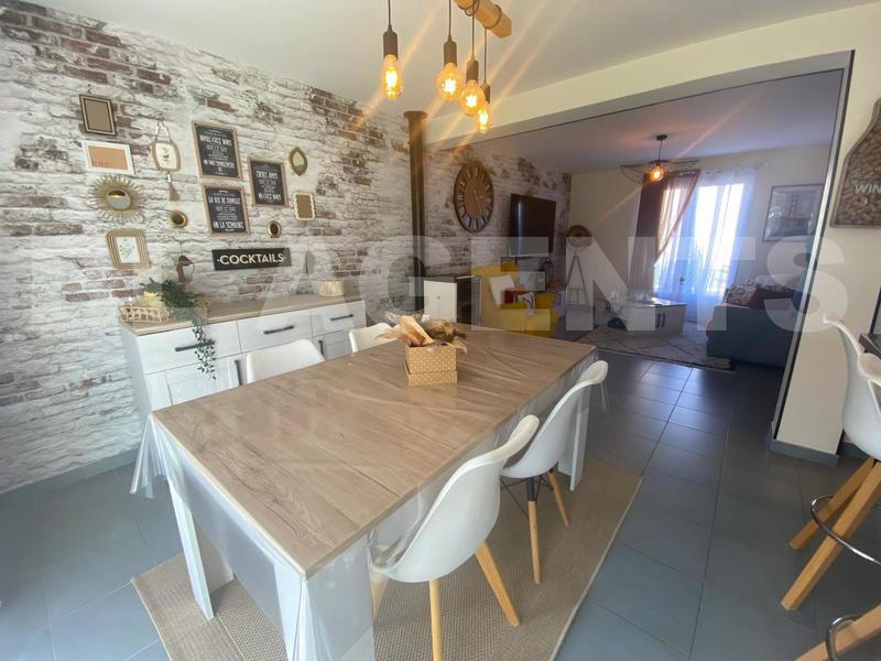 Pavillon - 99 m² - 5 pièces