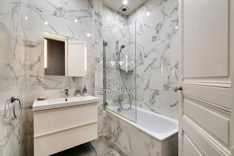 Appartement - 75 m² - 3 pièces