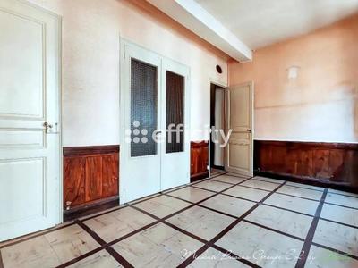 Immeuble - 120 m² - 7 pièces