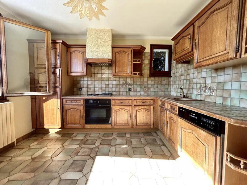 Appartement - 109 m² - 4 pièces