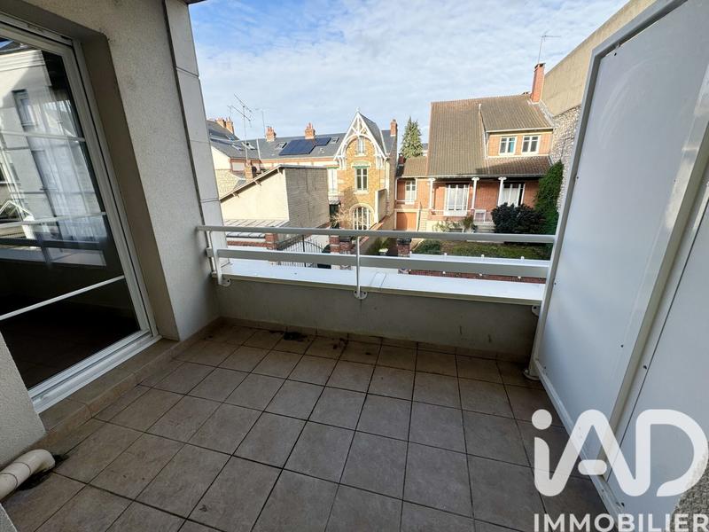 Appartement - 120 m² - 5 pièces