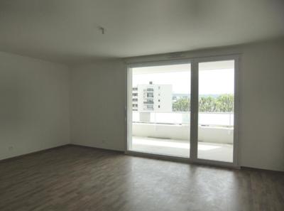 Appartement ancien - 72 m² - 3 pièces