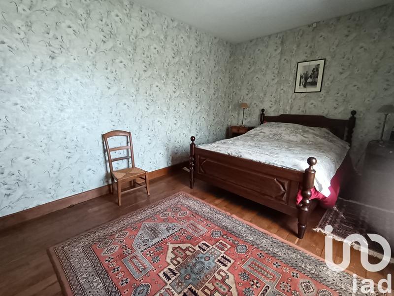 Maison - 196 m² - 12 pièces