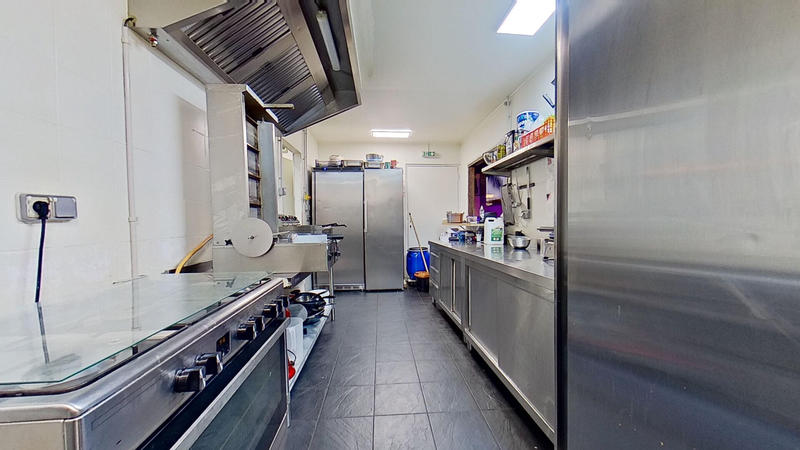 Fonds de commerce - 200 m²