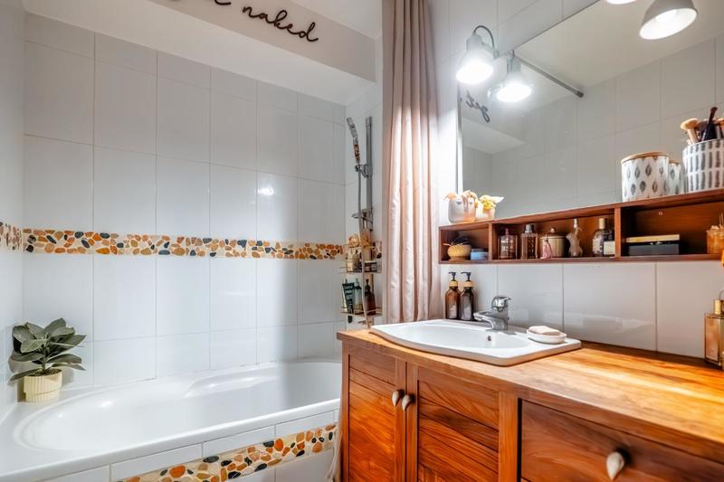 Duplex - 102 m² - 5 pièces