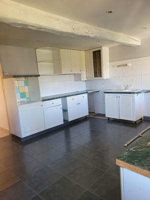 Maison - 151 m² - 5 pièces