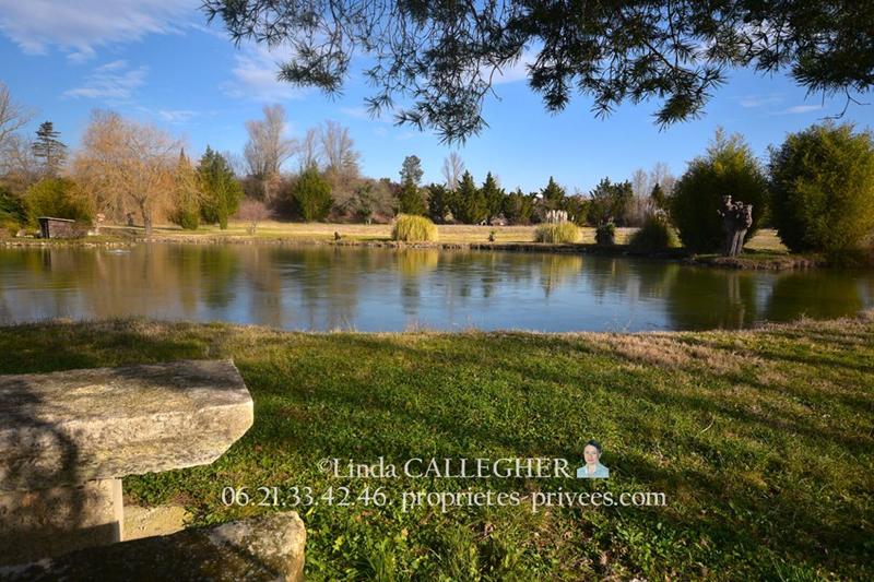 Propriété - 460 m² - 11 pièces