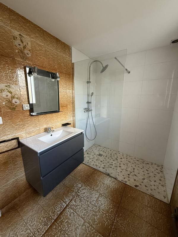 Maison - 143 m² - 6 pièces