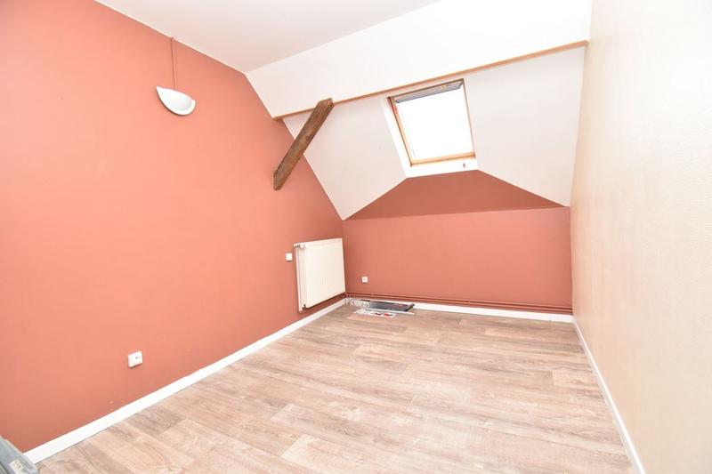 Maison de ville - 92 m² - 5 pièces