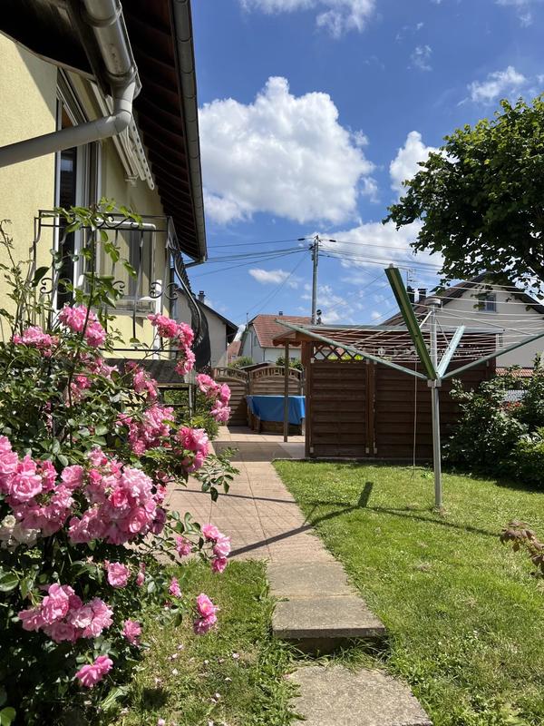 Maison - 95 m² - 4 pièces