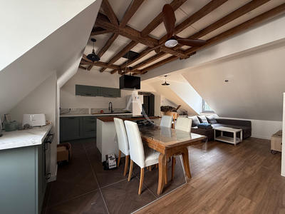 Appartement - 88 m² - 5 pièces