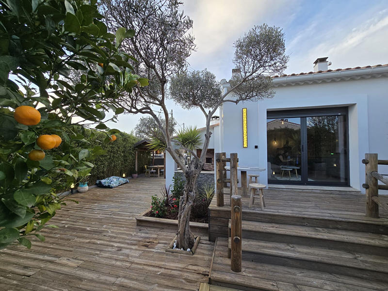 Maison - 180 m² - 5 pièces