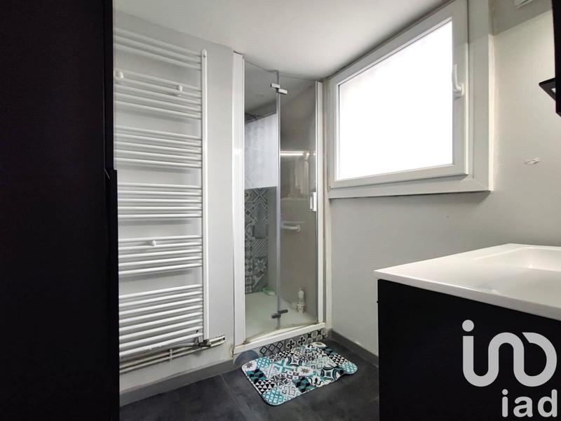 Maison - 98 m² - 5 pièces