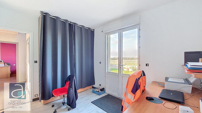 Maison - 140 m² - 7 pièces