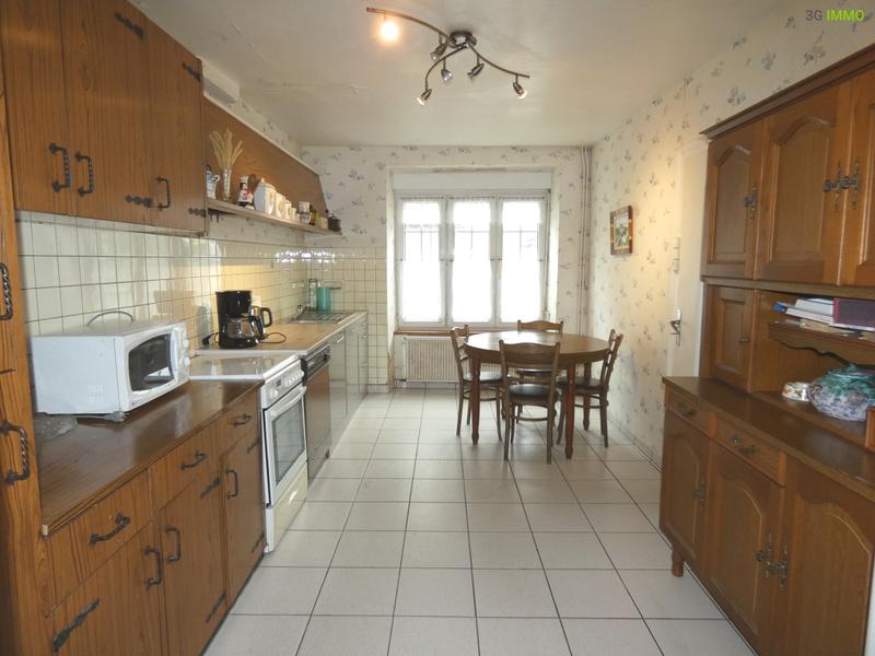 Maison - 105 m² - 6 pièces