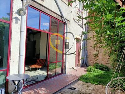 Maison de ville - 219 m²