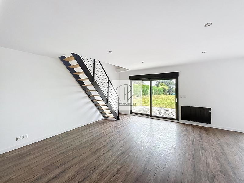 Maison - 150 m² - 8 pièces