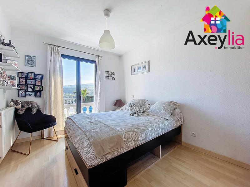 Maison - 149 m² - 7 pièces