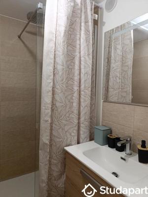 Appartement - 64 m² - 4 pièces