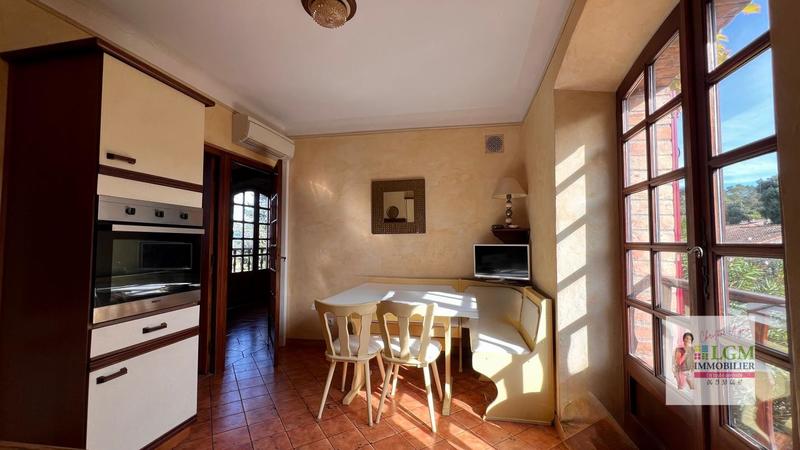 Maison de village - 140 m² - 6 pièces