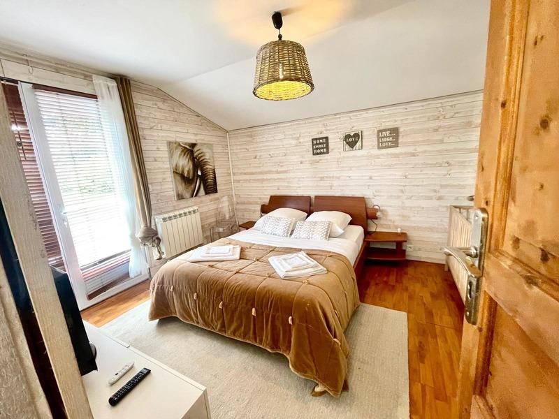 Maison - 187 m² - 6 pièces