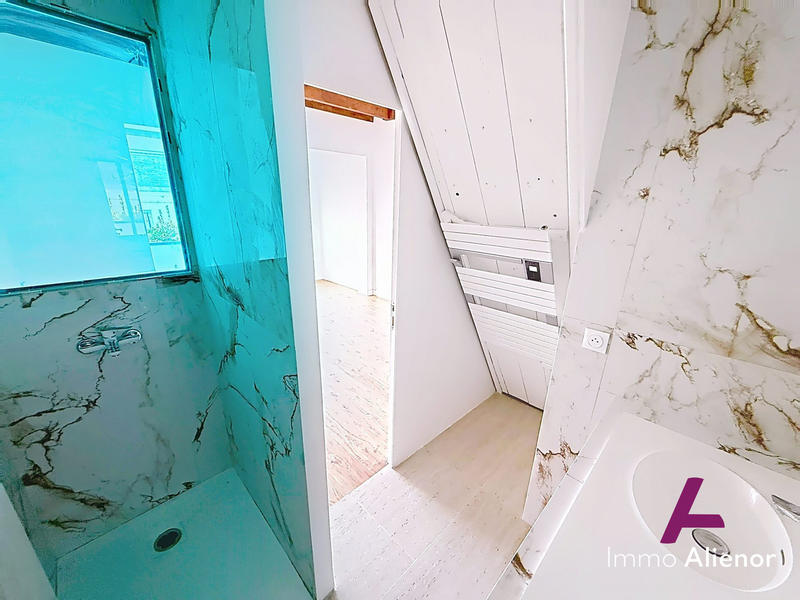 Maison ancienne - 86 m² - 4 pièces