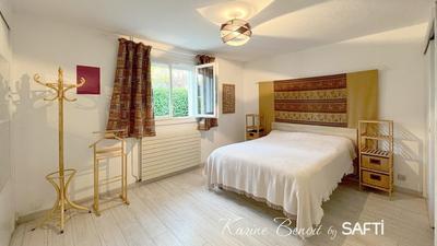 Maison - 99 m² - 5 pièces