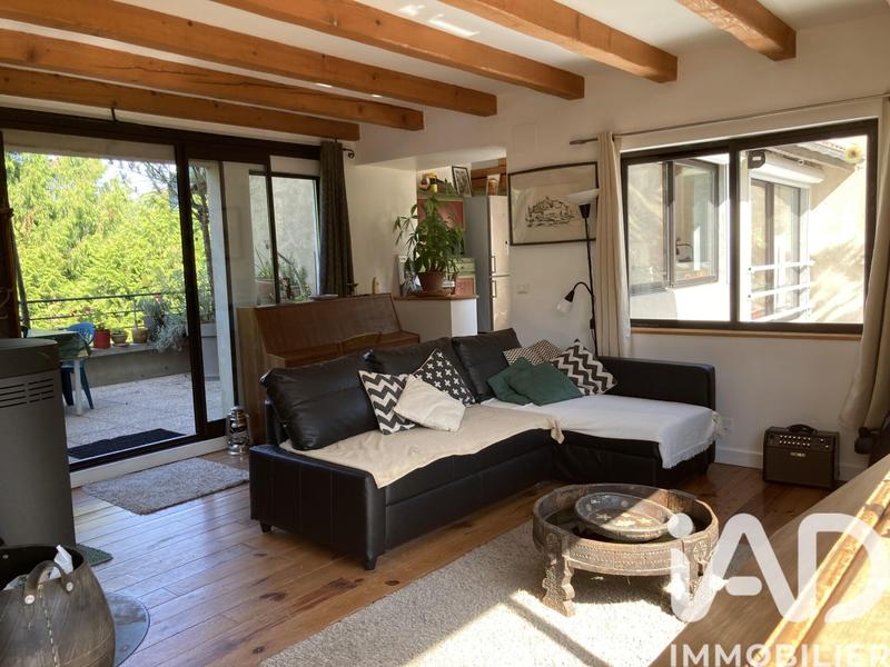 Maison - 425 m² - 11 pièces
