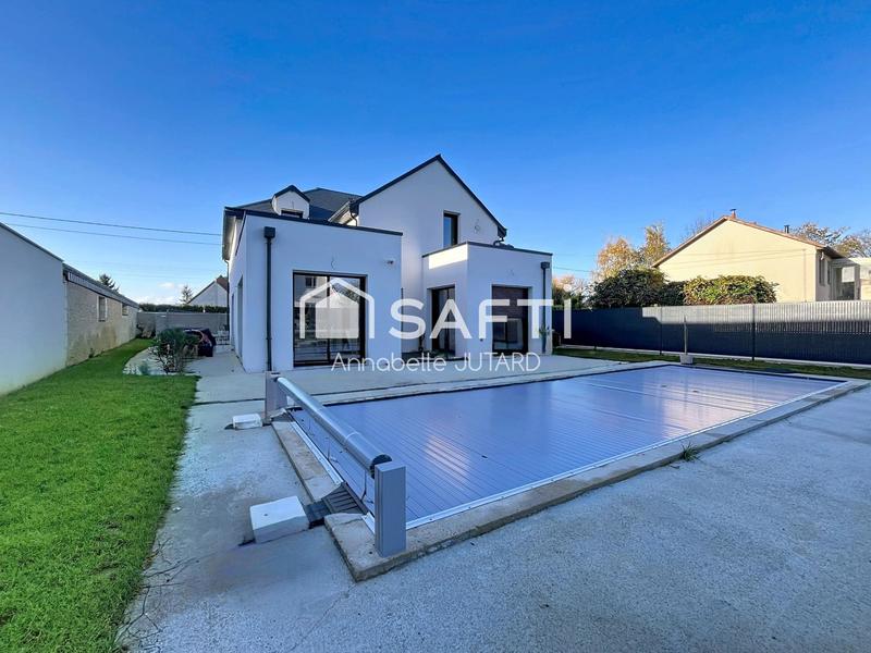 Maison - 182 m² - 6 pièces