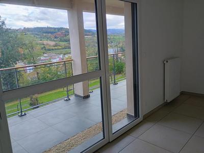 Appartement - 83 m² - 4 pièces