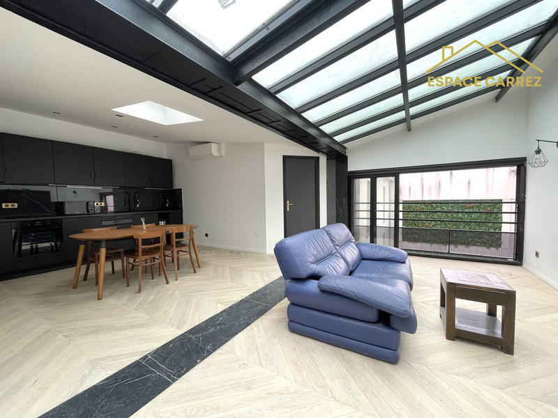 Appartement - 90 m² - 4 pièces