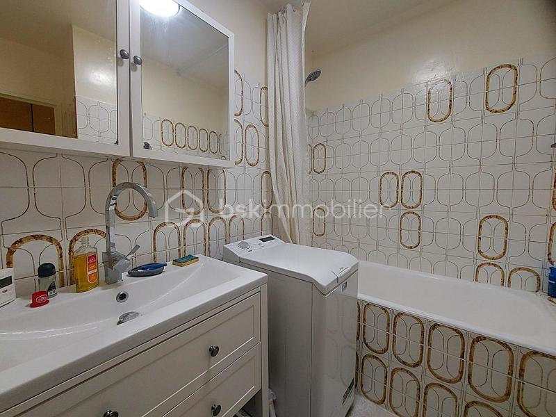 Appartement - 56 m² - 3 pièces