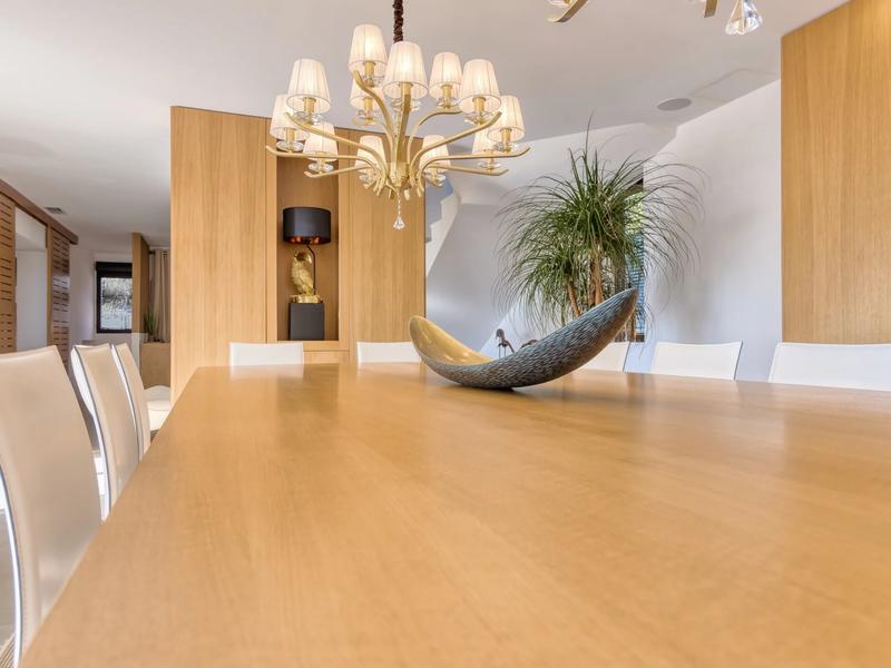 Villa - 280 m² - 7 pièces