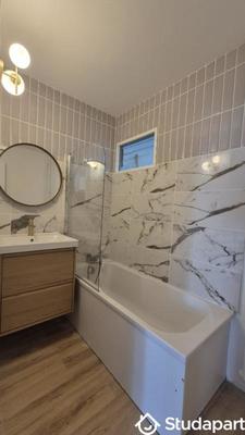 Chambre - 12 m² - 1 pièce