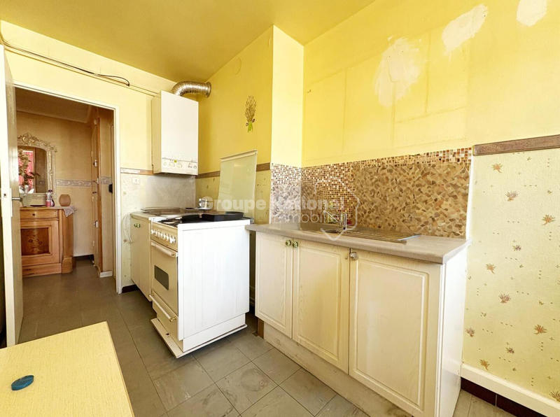 Appartement - 75 m² - 3 pièces