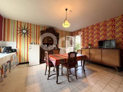 Maison - 100 m² - 5 pièces