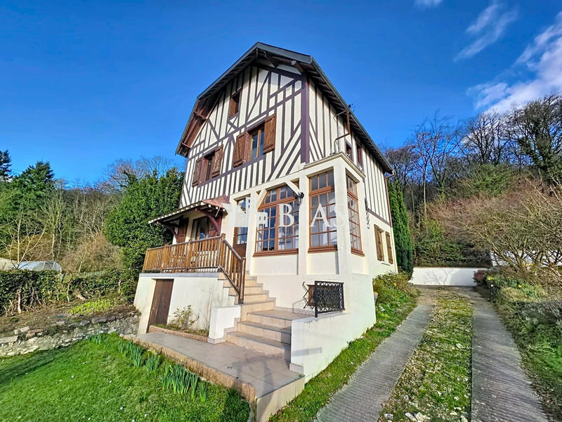 Maison - 132 m² - 7 pièces