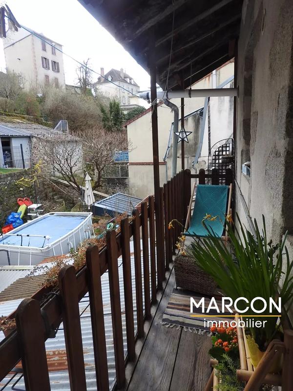 Immeuble - 95 m² - 5 pièces