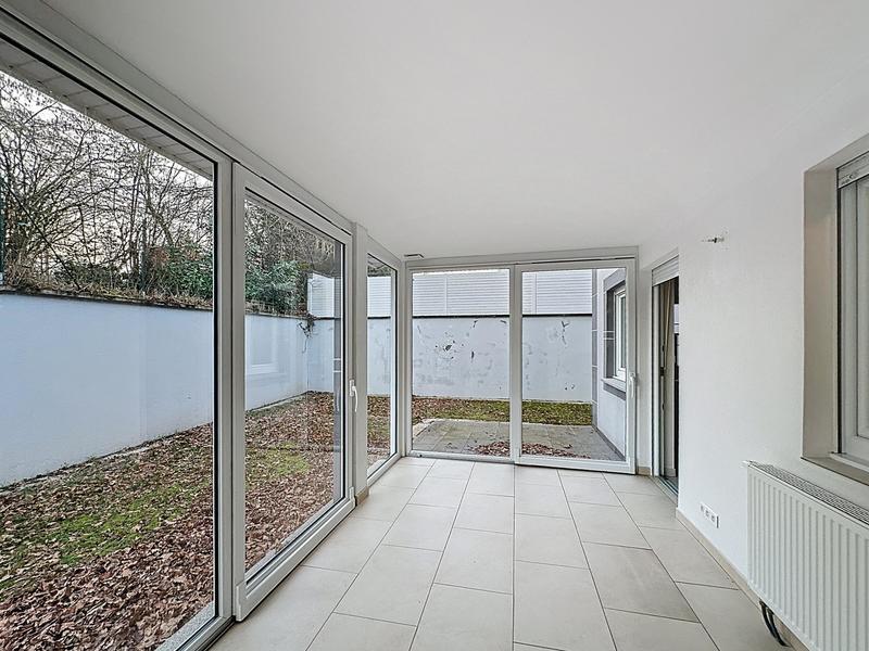 Maison jumelée - 147 m² - 6 pièces