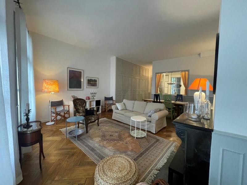 Appartement - 107 m² - 4 pièces