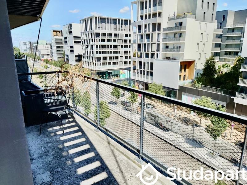 Chambre - 12 m² - 1 pièce