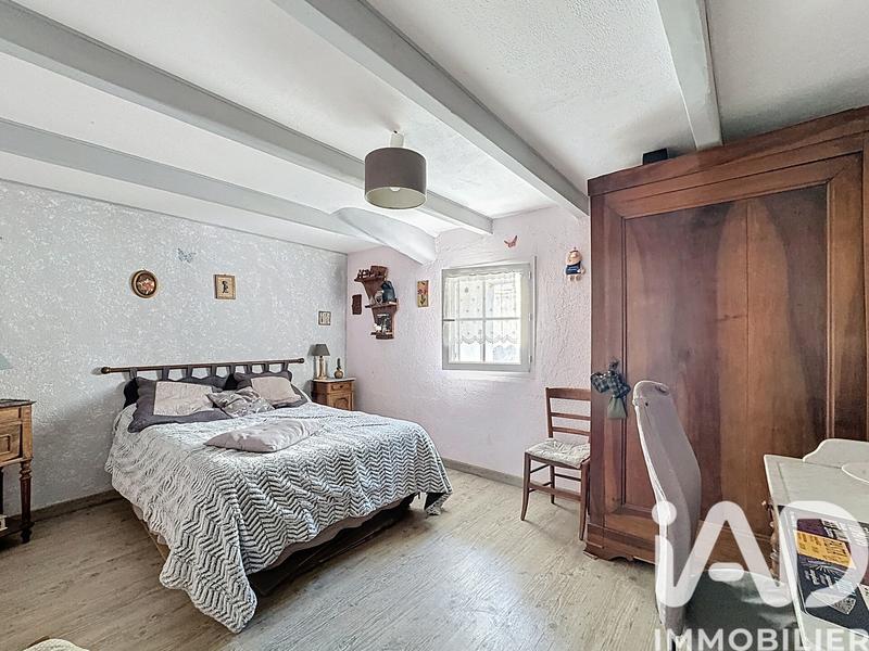 Maison - 200 m² - 6 pièces