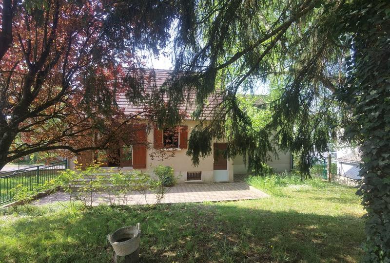 Maison - 85 m² - 5 pièces