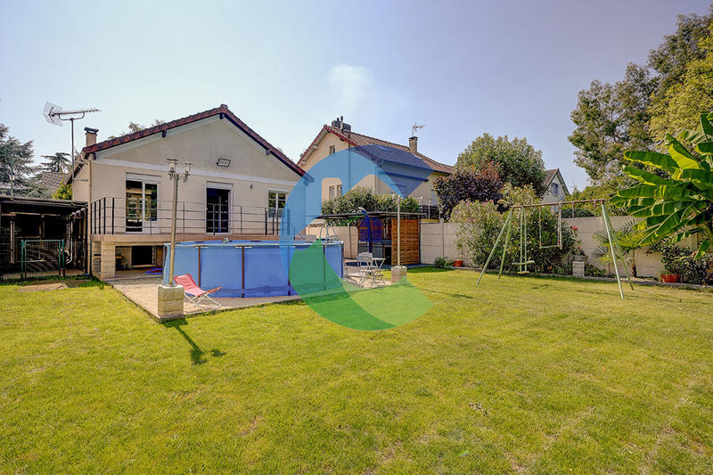 Maison - 105 m² - 5 pièces