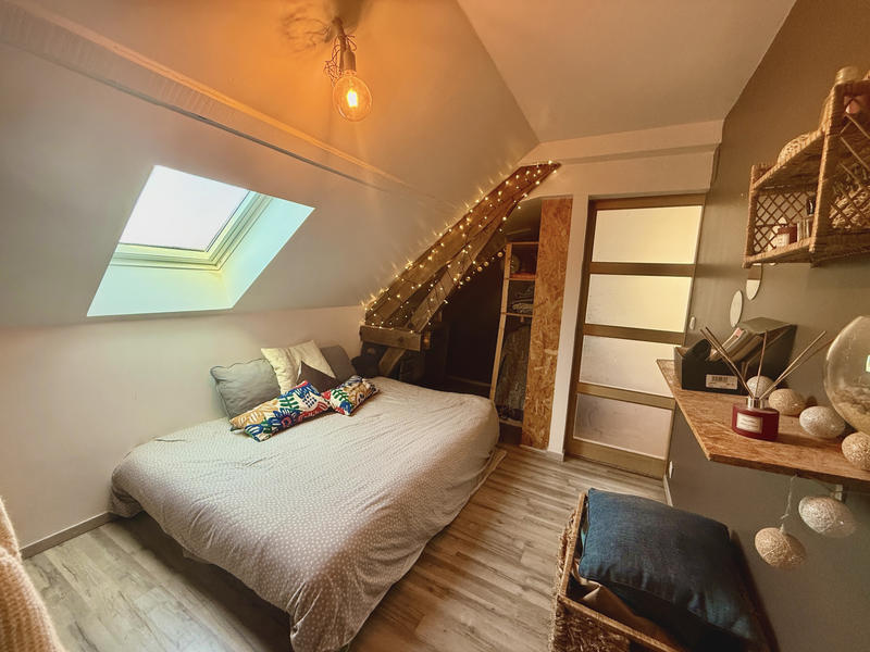 Maison - 90 m² - 4 pièces