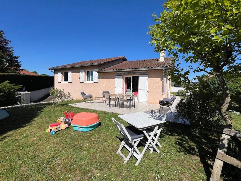 Maison - 122 m² - 6 pièces