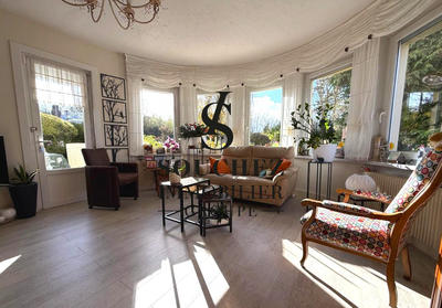 Maison - 145 m² - 6 pièces