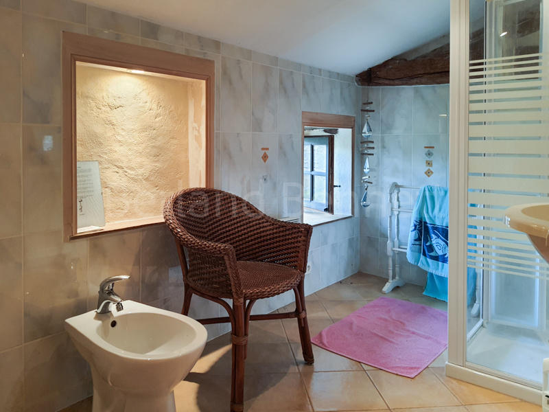 Longère - 206 m² - 8 pièces