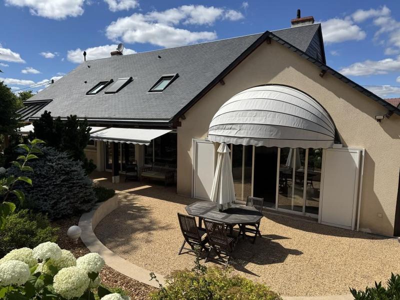 Maison d'architecte - 196 m² - 7 pièces